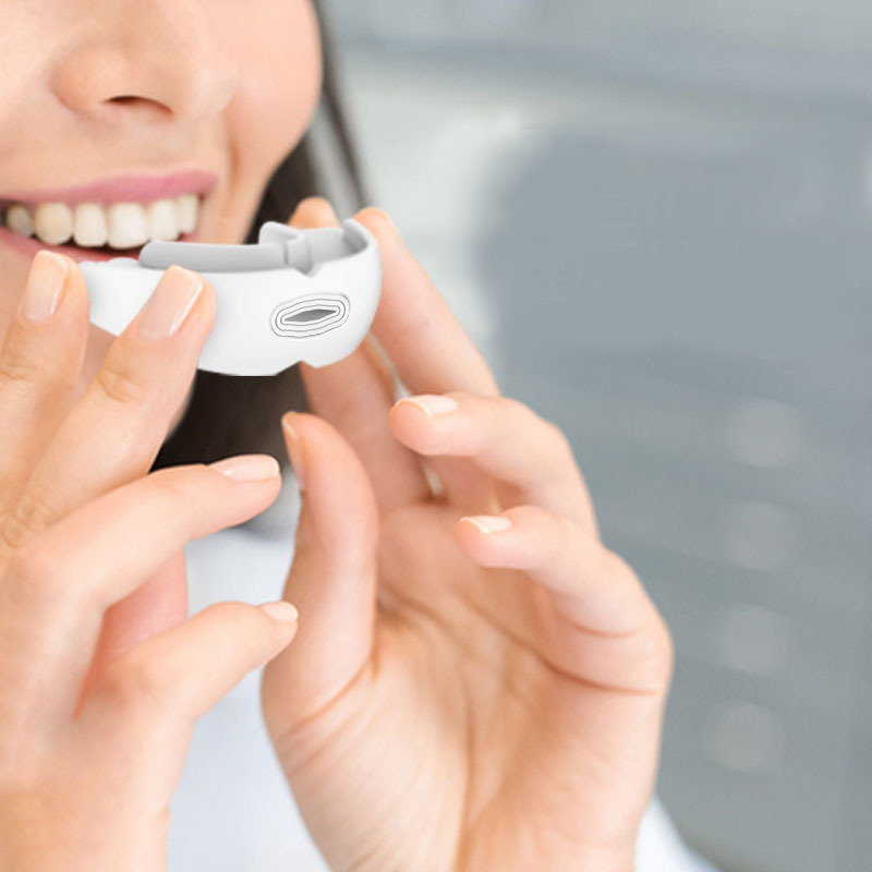 Dental Guard Night - いびき防止歯ぎしり睡眠マウスガードナイトガードガムシールドマウストレイ歯ぎしり停止睡眠補助ヘルスケア